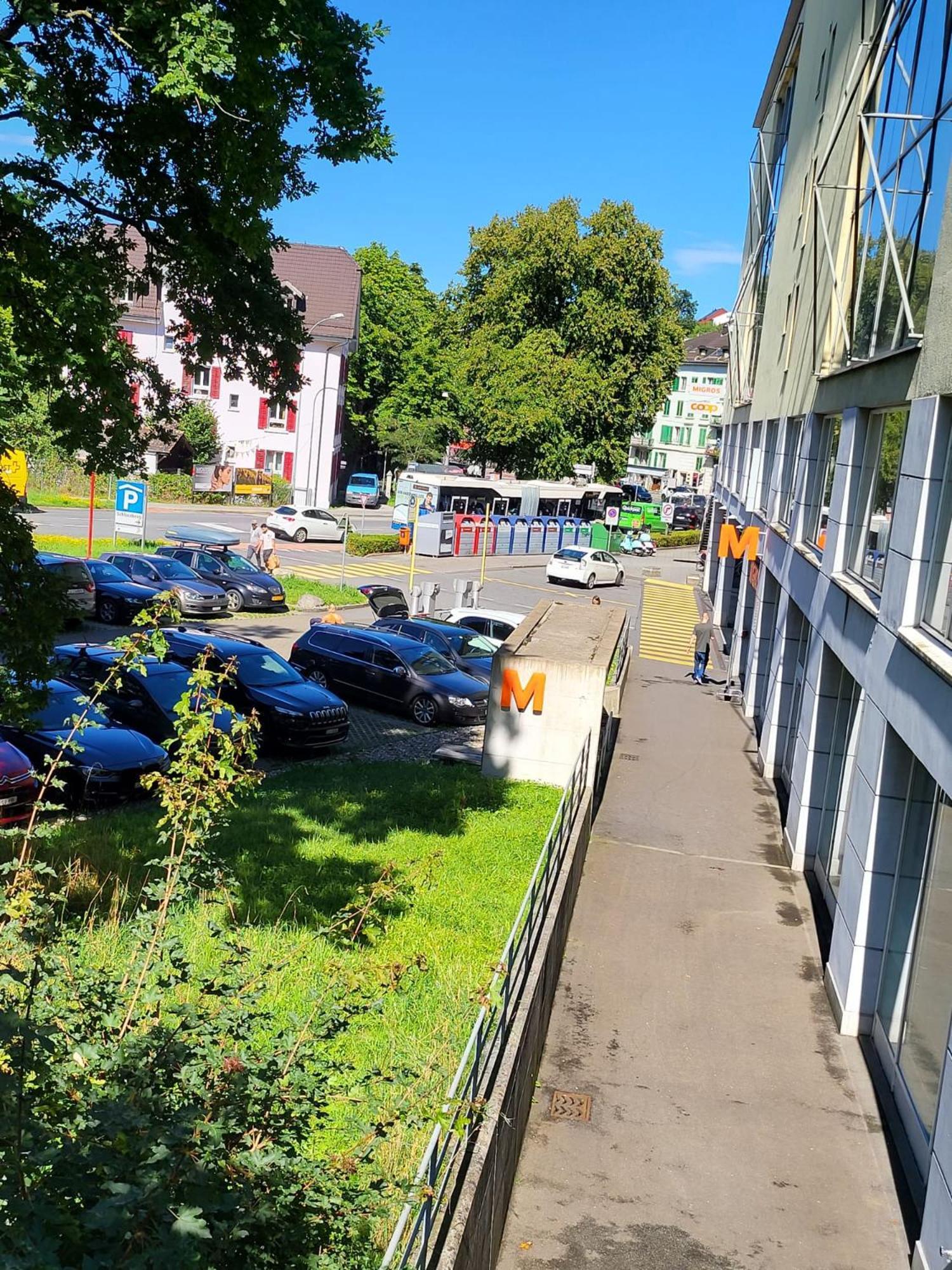 Bastis Central Guesthouse Lucerne City Екстериор снимка