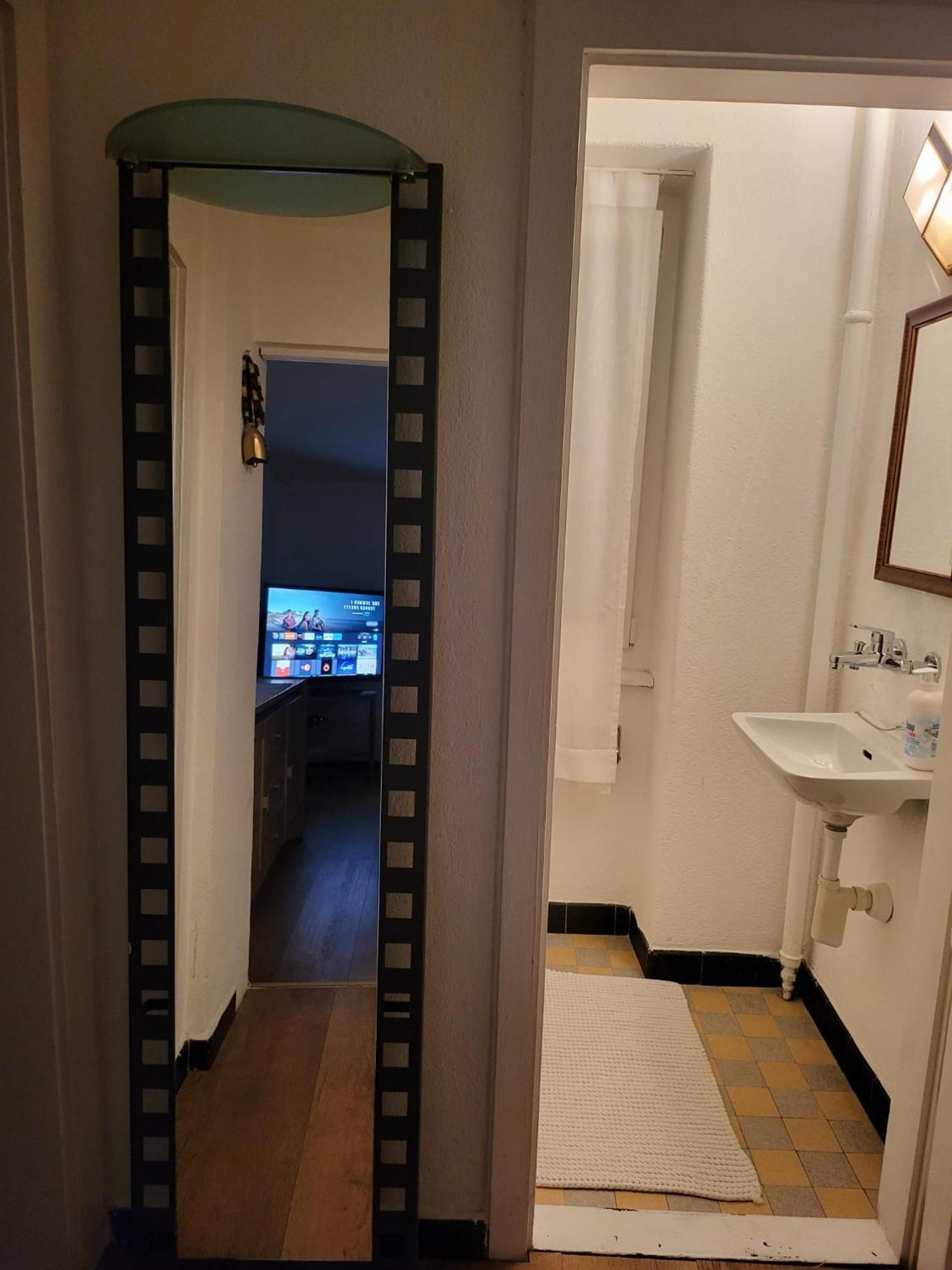 Bastis Central Guesthouse Lucerne City Екстериор снимка