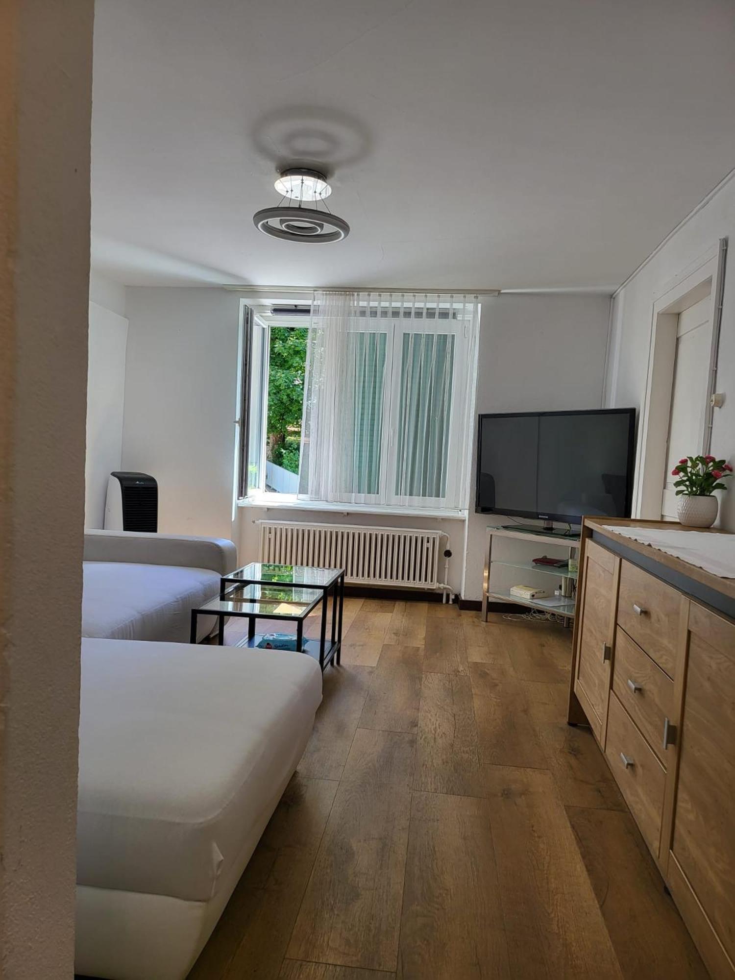 Bastis Central Guesthouse Lucerne City Екстериор снимка
